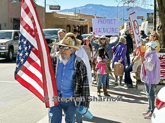 no kings taos 8 graphic